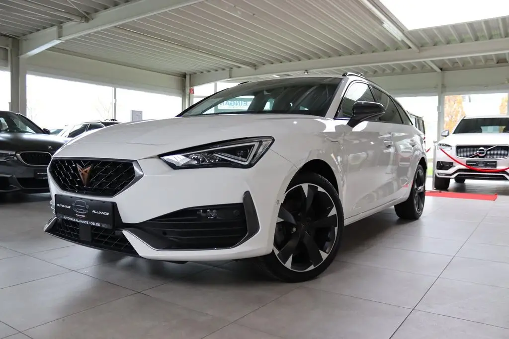 Photo 1 : Cupra Leon 2022 Hybride