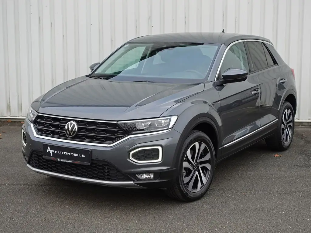 Photo 1 : Volkswagen T-roc 2022 Petrol