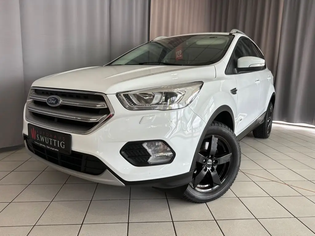 Photo 1 : Ford Kuga 2018 Petrol