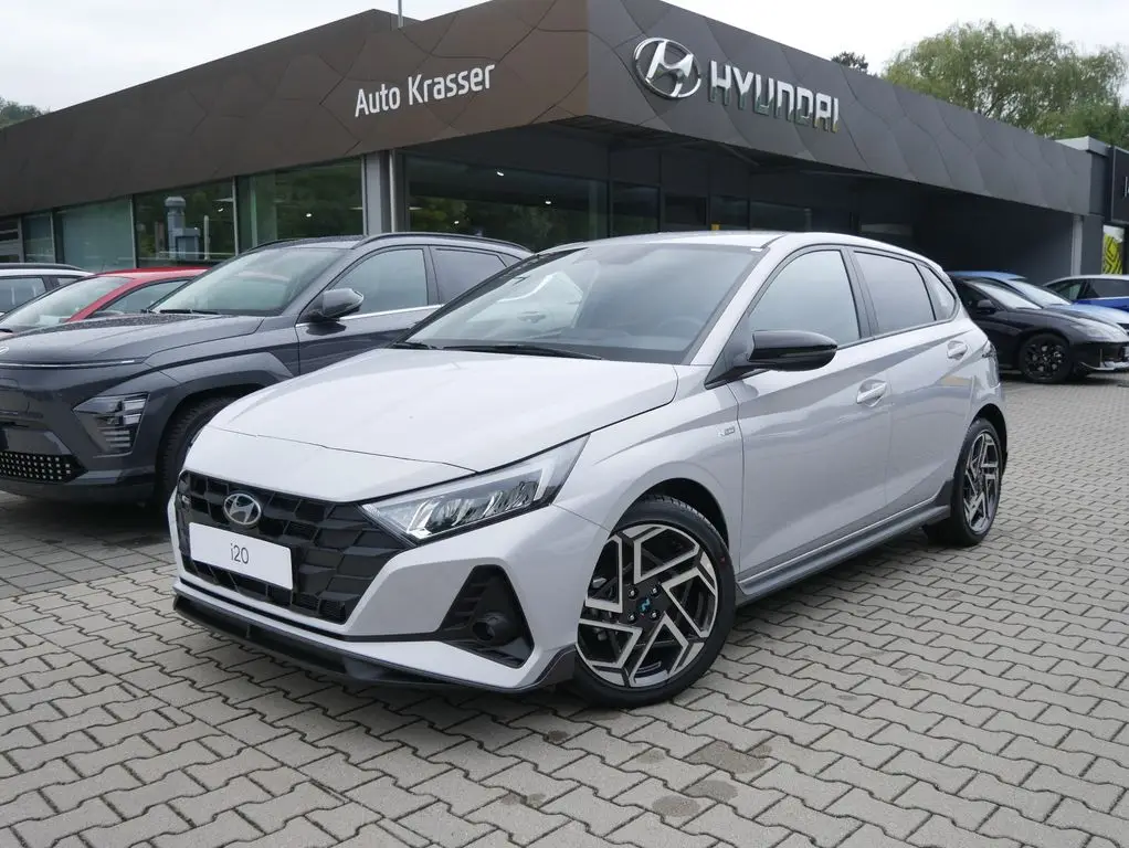 Photo 1 : Hyundai I20 2024 Petrol