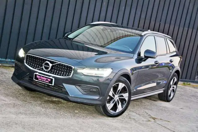 Photo 1 : Volvo V60 2019 Diesel