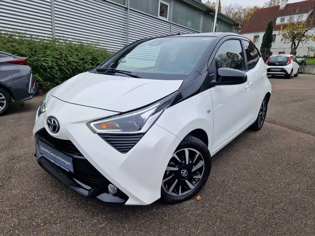 Photo 1 : Toyota Aygo X 2021 Petrol