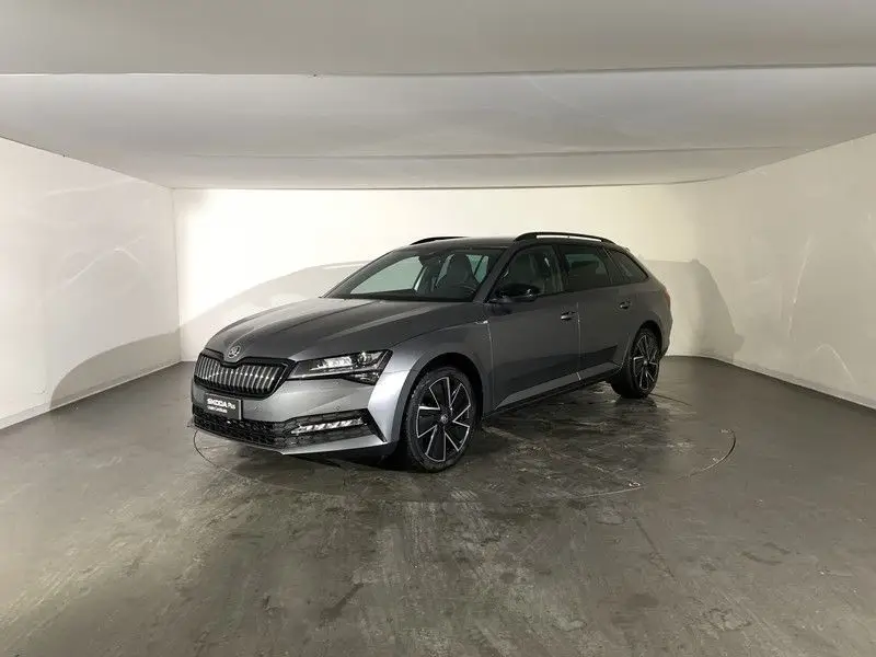 Photo 1 : Skoda Superb 2023 Autres