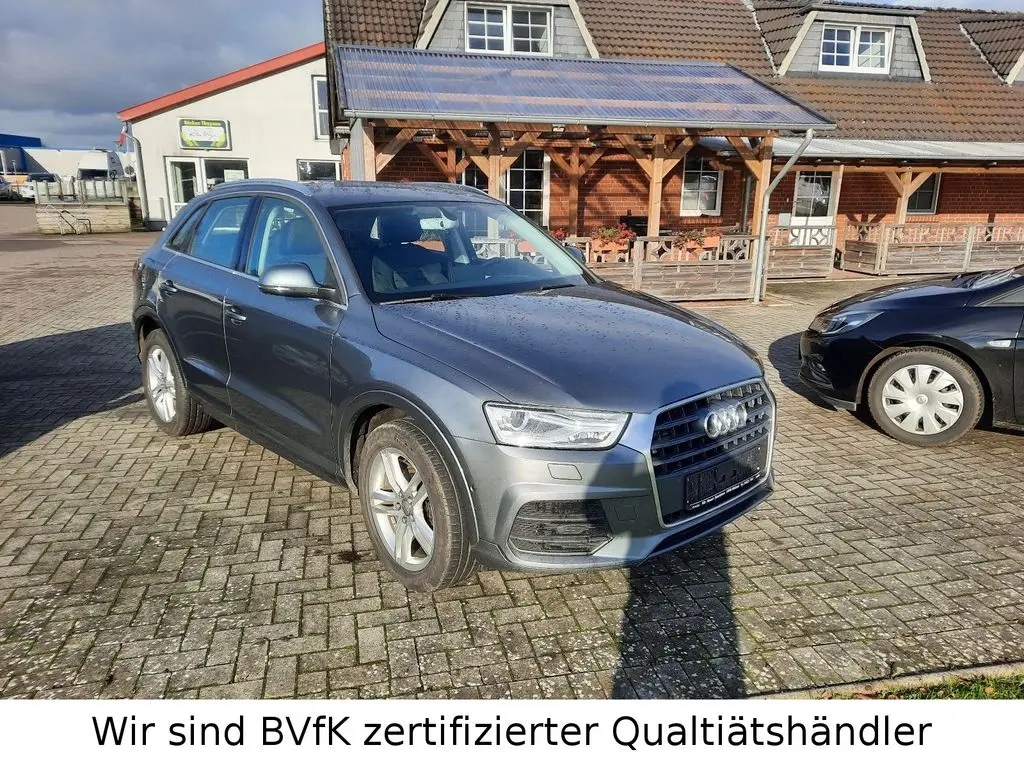 Photo 1 : Audi Q3 2015 Essence