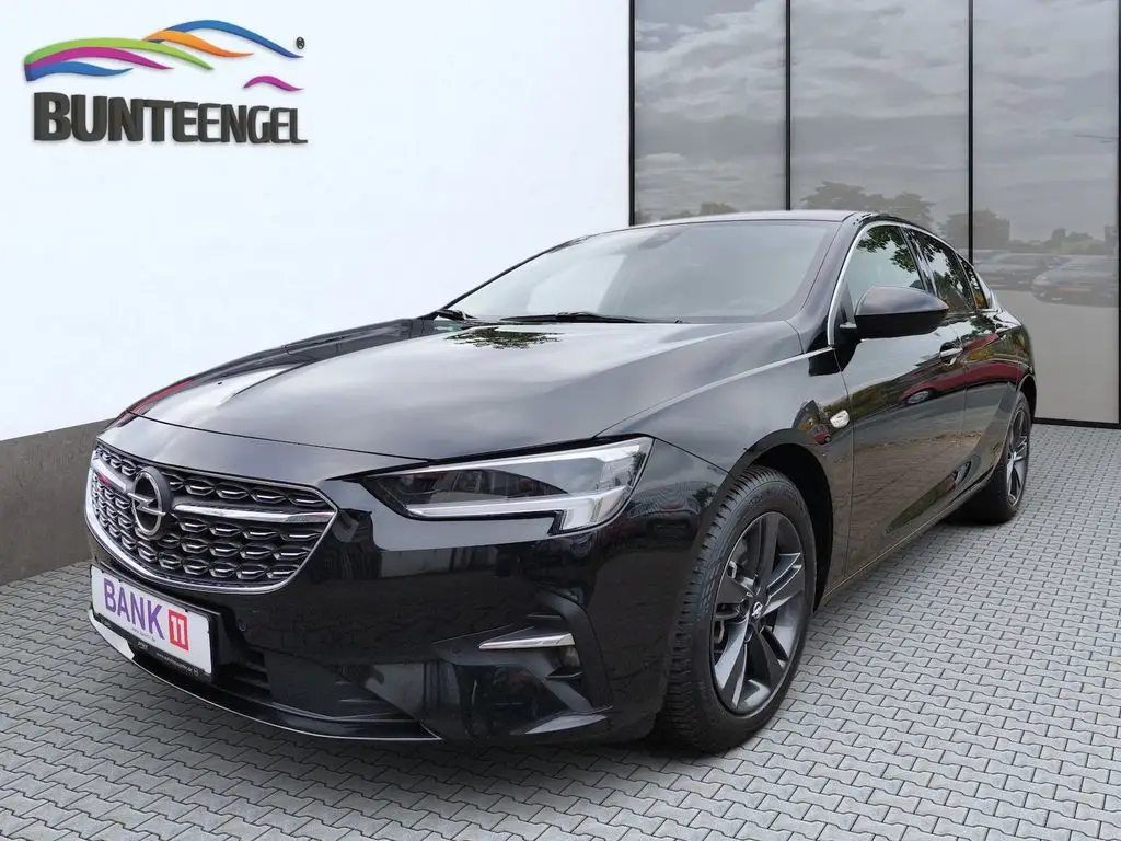 Photo 1 : Opel Insignia 2020 Diesel