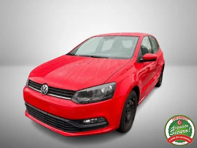 Photo 1 : Volkswagen Polo 2015 Petrol