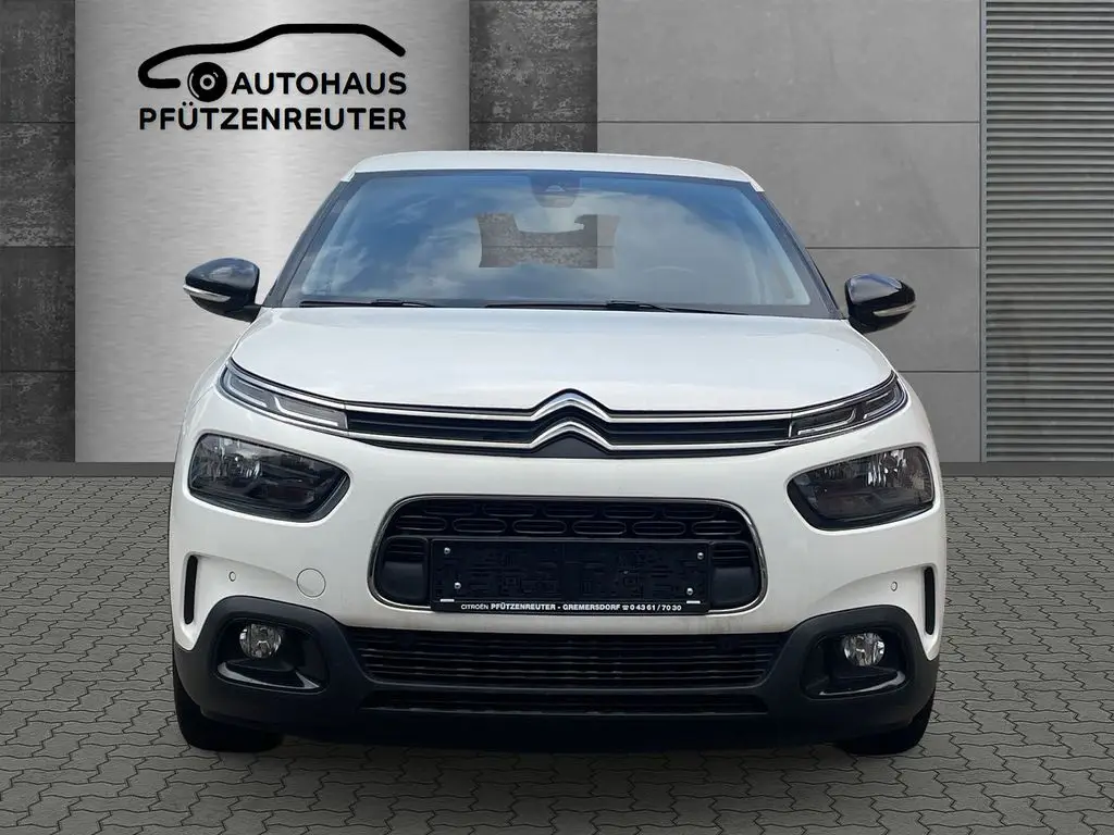 Photo 1 : Citroen C4 2019 Petrol