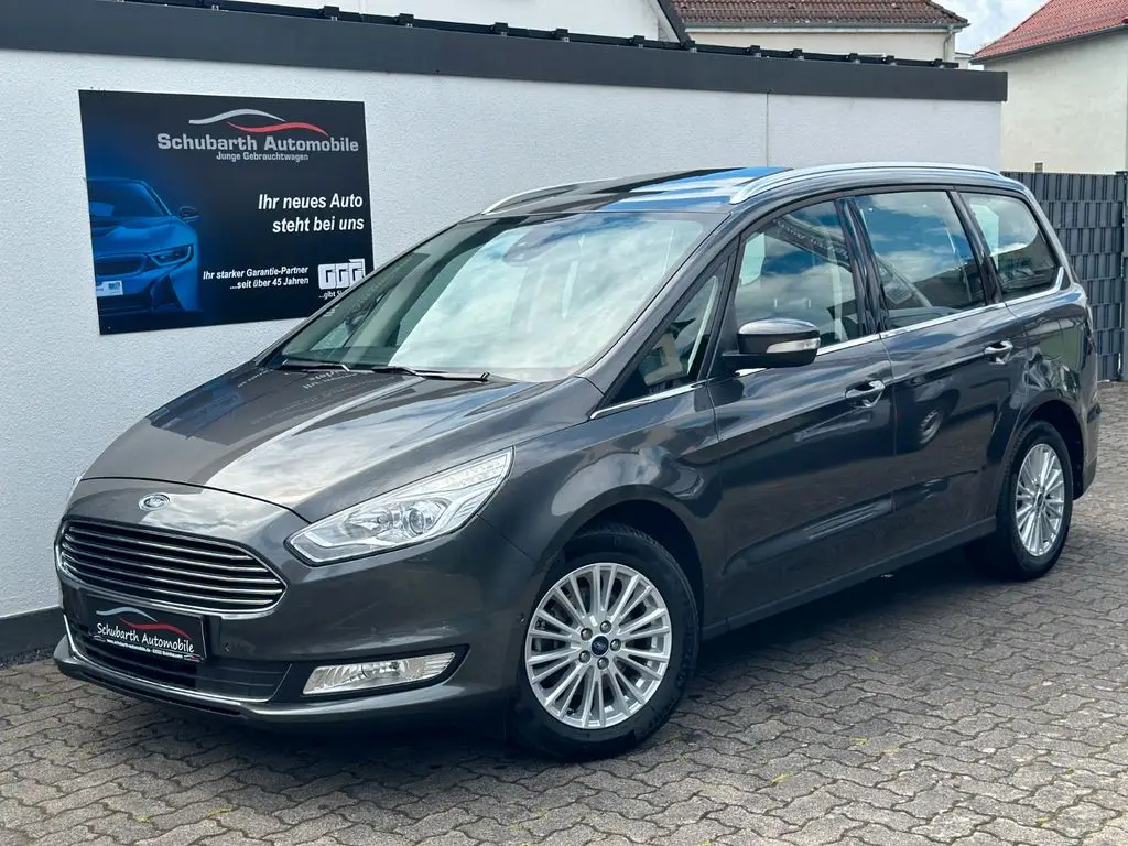 Photo 1 : Ford Galaxy 2019 Petrol