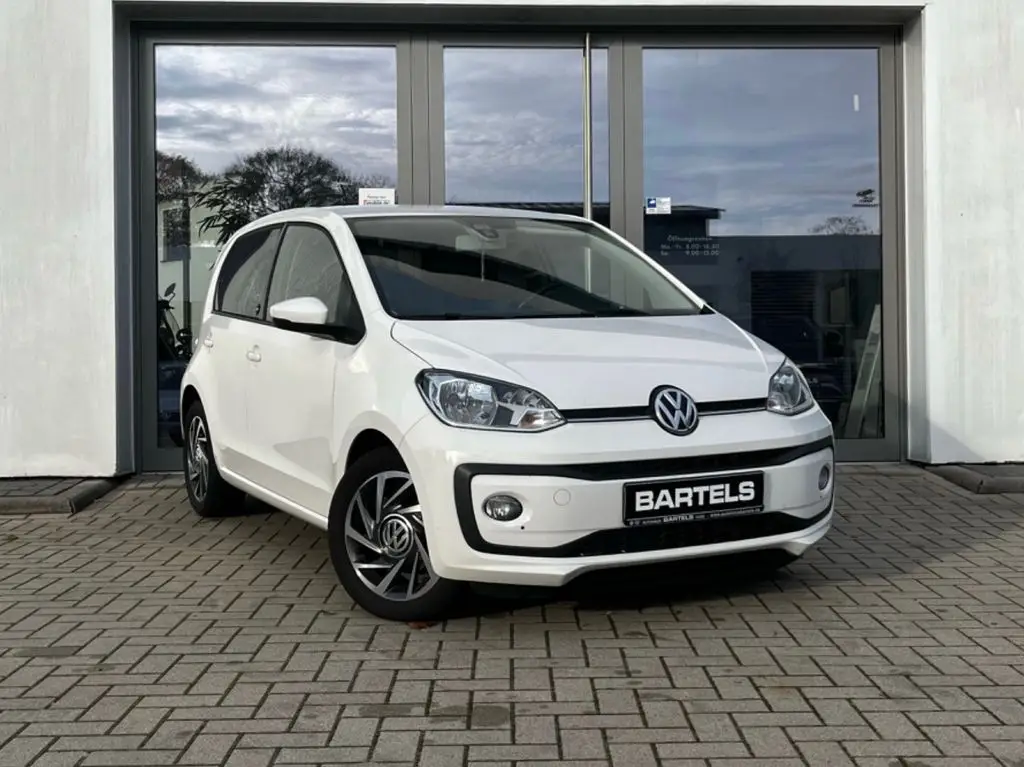 Photo 1 : Volkswagen Up! 2017 Petrol