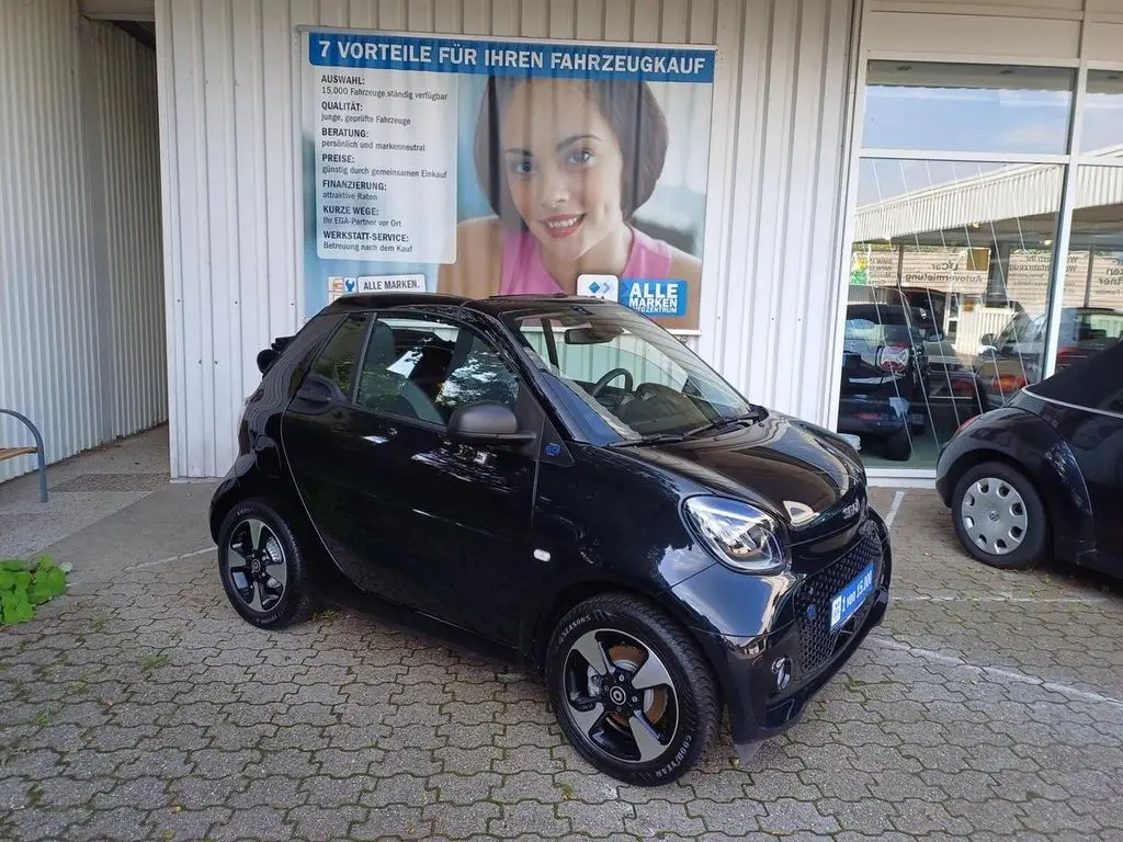 Photo 1 : Smart Fortwo 2023 Non renseigné