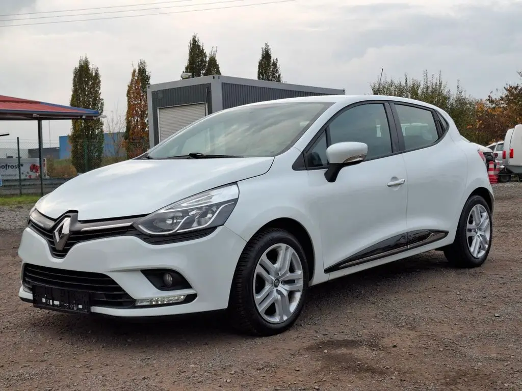 Photo 1 : Renault Clio 2017 Diesel