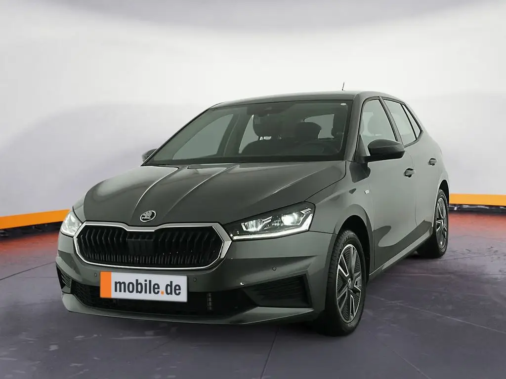 Photo 1 : Skoda Fabia 2024 Petrol