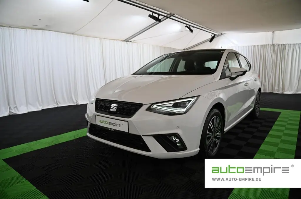 Photo 1 : Seat Ibiza 2023 Petrol