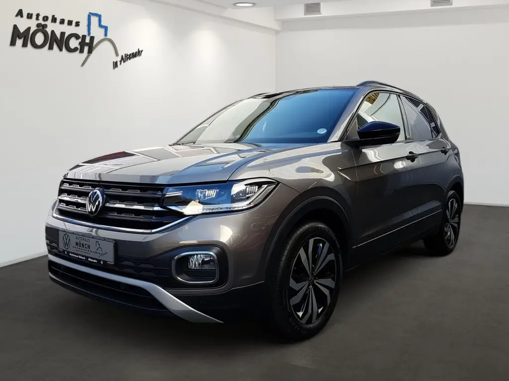 Photo 1 : Volkswagen T-cross 2021 Essence