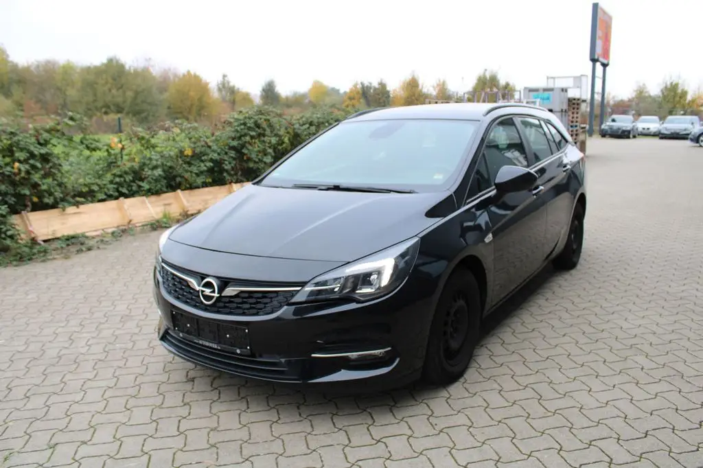 Photo 1 : Opel Astra 2020 Diesel