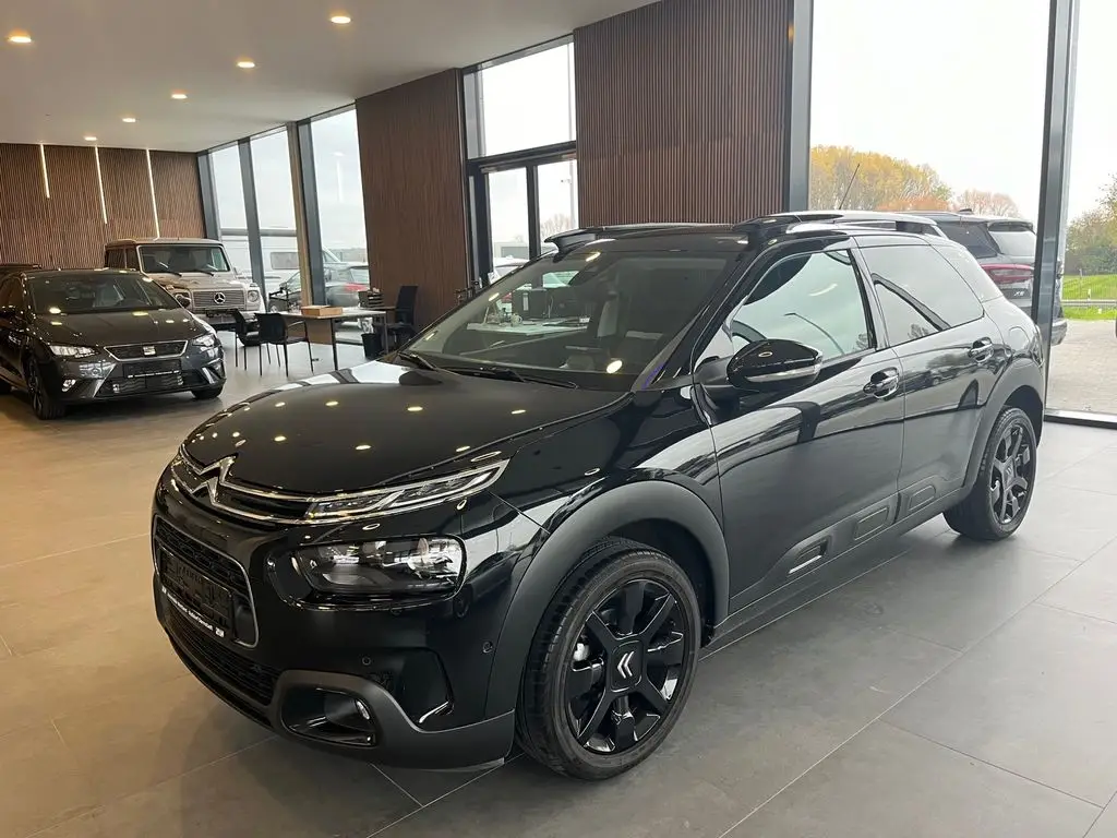 Photo 1 : Citroen C4 2019 Essence