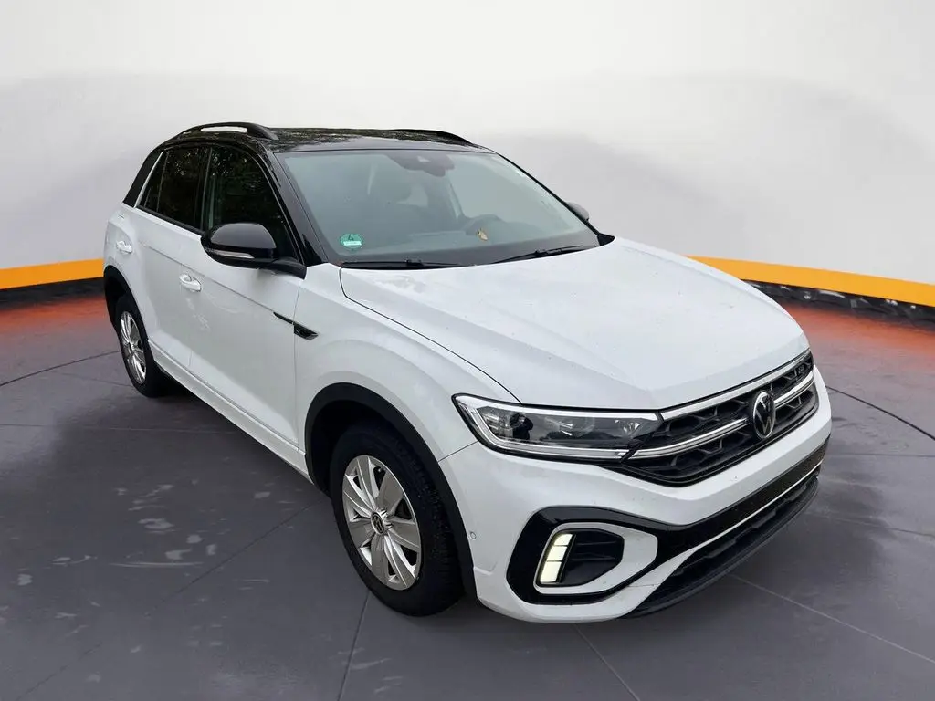 Photo 1 : Volkswagen T-roc 2024 Petrol