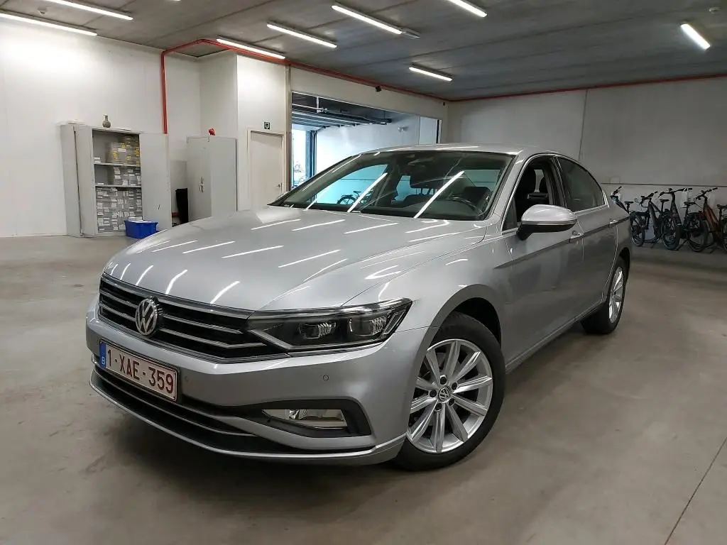 Photo 1 : Volkswagen Passat 2019 Diesel