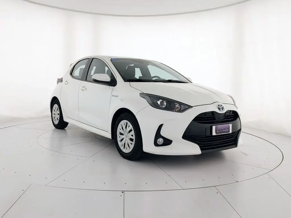 Photo 1 : Toyota Yaris 2021 Hybrid