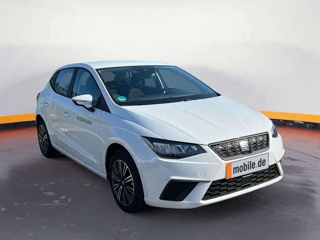 Photo 1 : Seat Ibiza 2024 Petrol