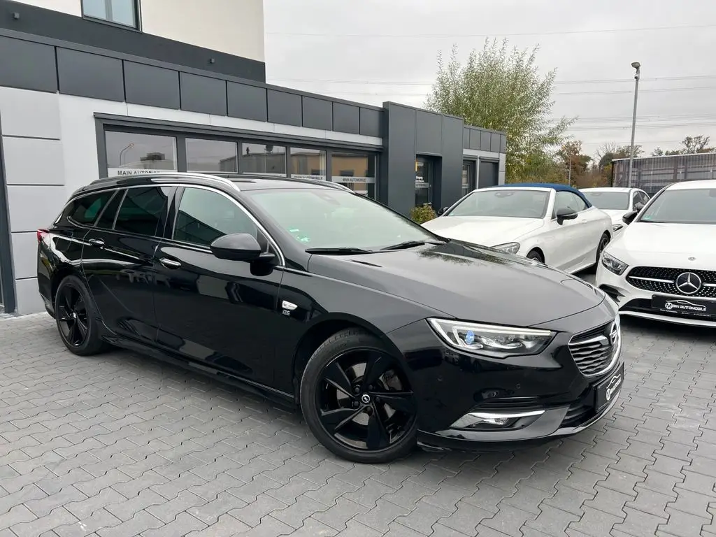 Photo 1 : Opel Insignia 2019 Essence