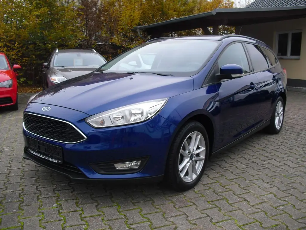 Photo 1 : Ford Focus 2018 Petrol