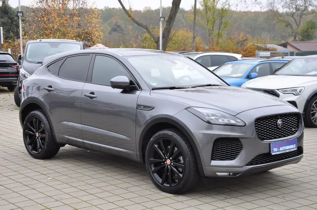 Photo 1 : Jaguar E-pace 2019 Essence