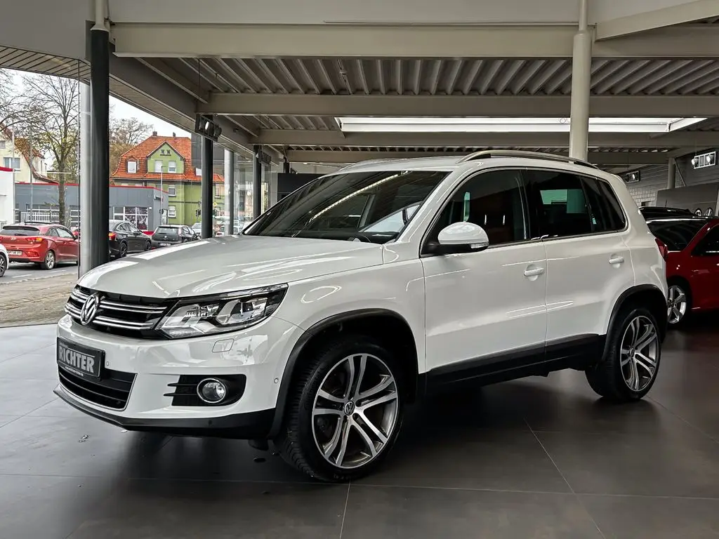 Photo 1 : Volkswagen Tiguan 2015 Diesel