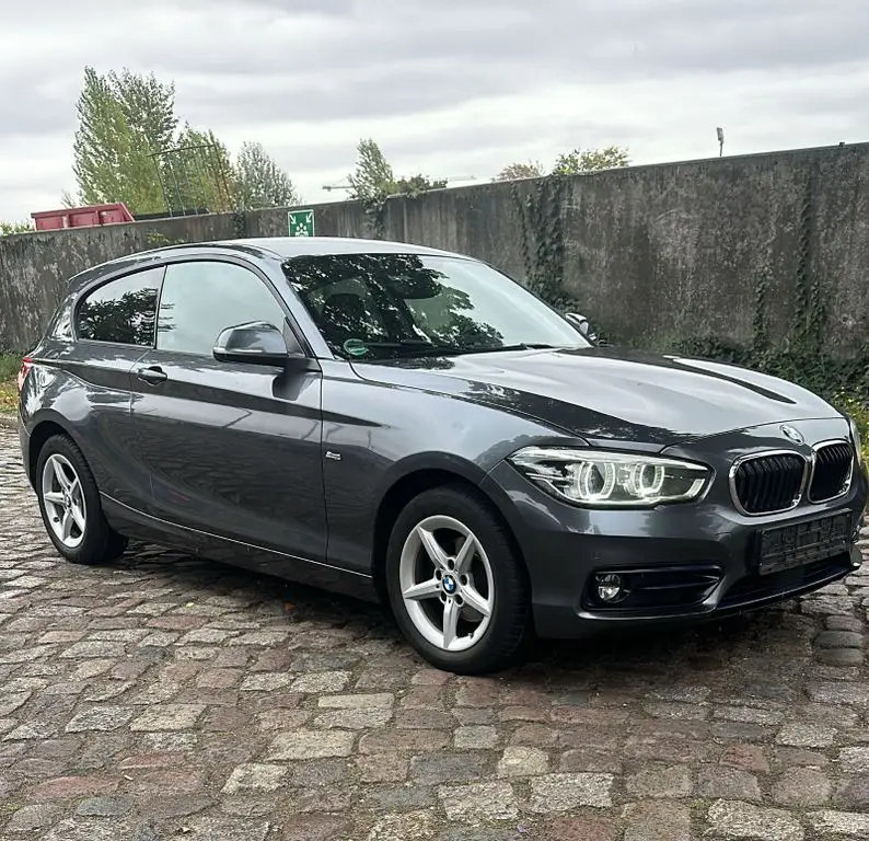 Photo 1 : Bmw Serie 1 2016 Diesel