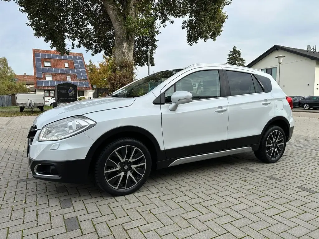 Photo 1 : Suzuki Sx4 2015 Diesel