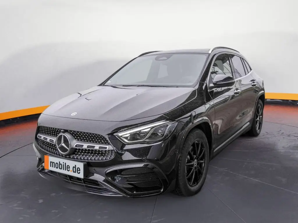 Photo 1 : Mercedes-benz Classe Gla 2024 Petrol