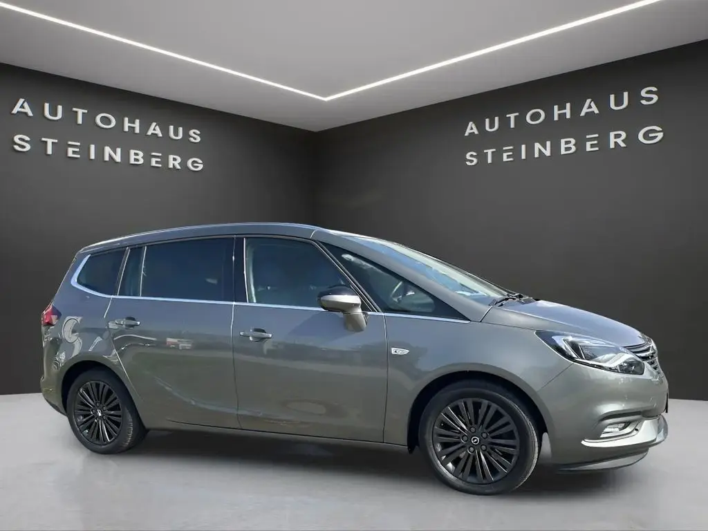 Photo 1 : Opel Zafira 2019 Diesel