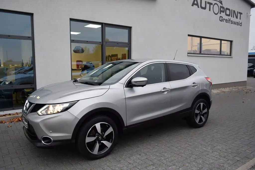 Photo 1 : Nissan Qashqai 2015 Diesel