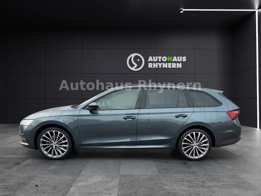 Photo 1 : Skoda Octavia 2021 Hybride