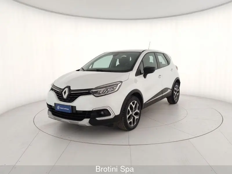 Photo 1 : Renault Captur 2017 Petrol