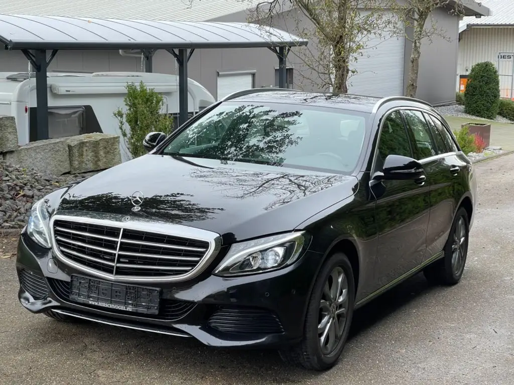 Photo 1 : Mercedes-benz Classe C 2018 Petrol