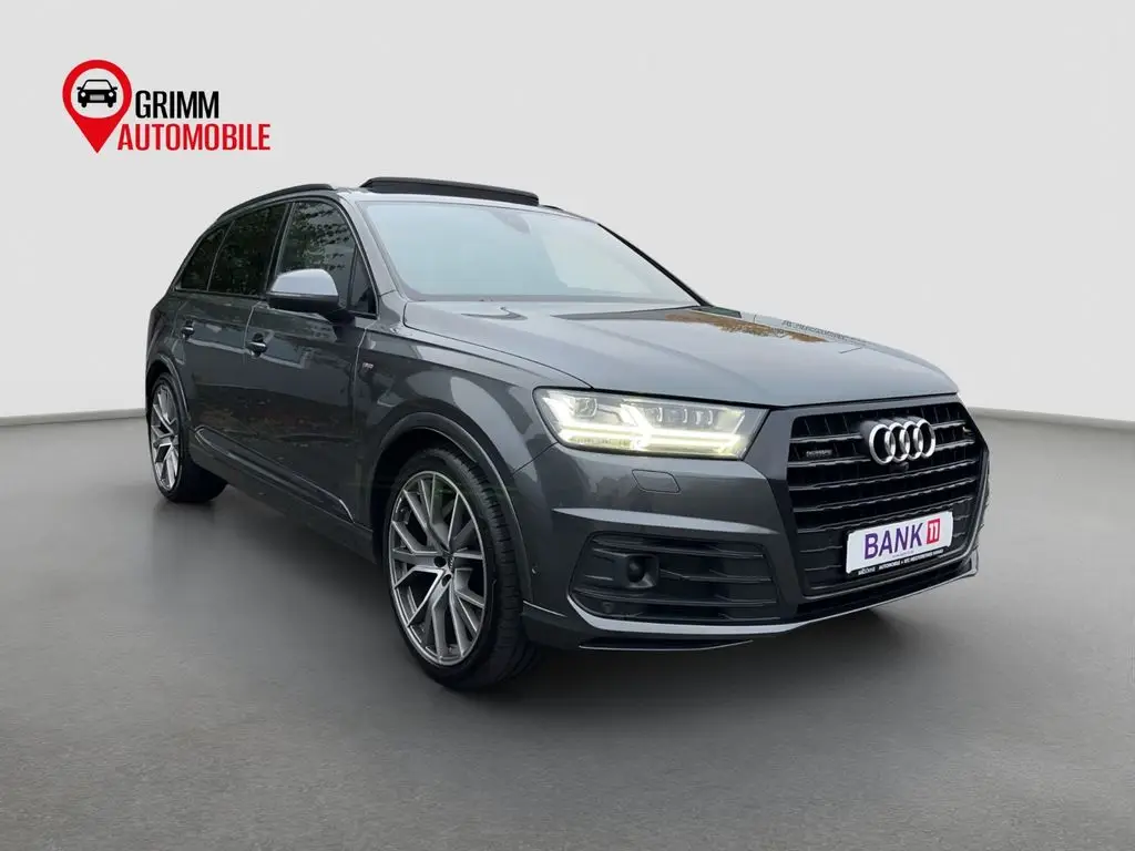 Photo 1 : Audi Q7 2018 Diesel