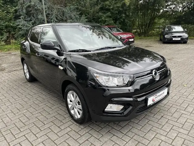 Photo 1 : Ssangyong Tivoli 2019 Petrol