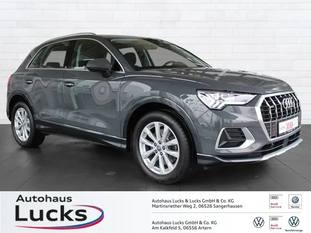 Photo 1 : Audi Q3 2019 Petrol