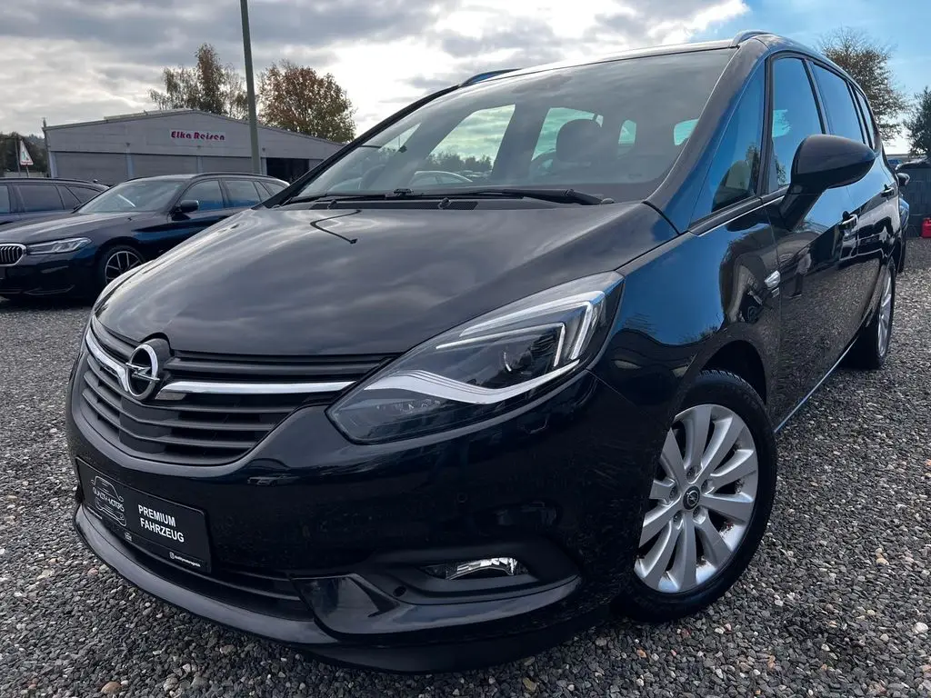 Photo 1 : Opel Zafira 2019 Diesel