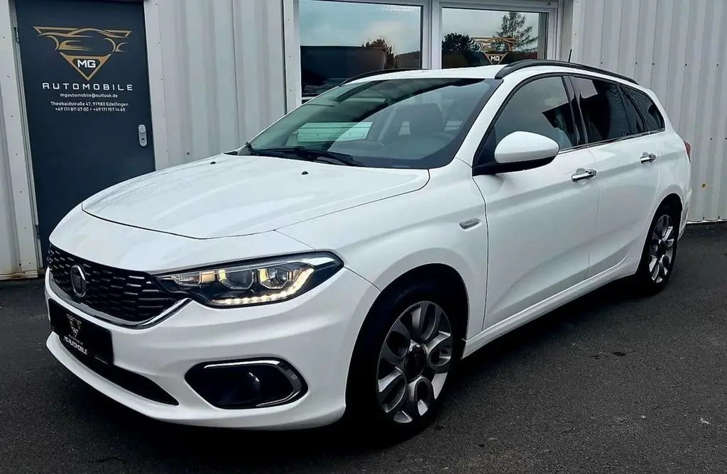 Photo 1 : Fiat Tipo 2018 Diesel