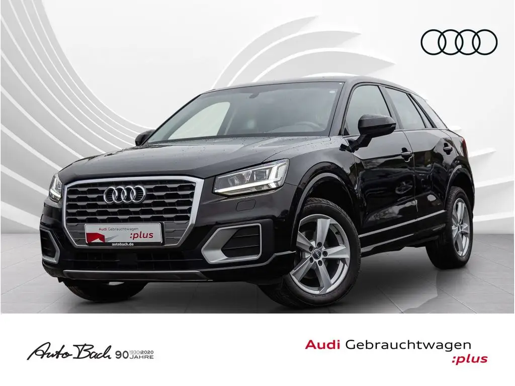 Photo 1 : Audi Q2 2020 Essence