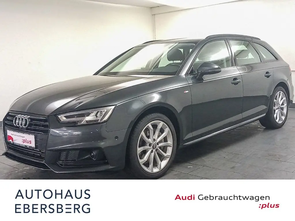 Photo 1 : Audi A4 2018 Diesel