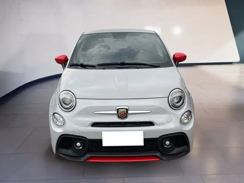 Photo 1 : Abarth 595 2021 Essence