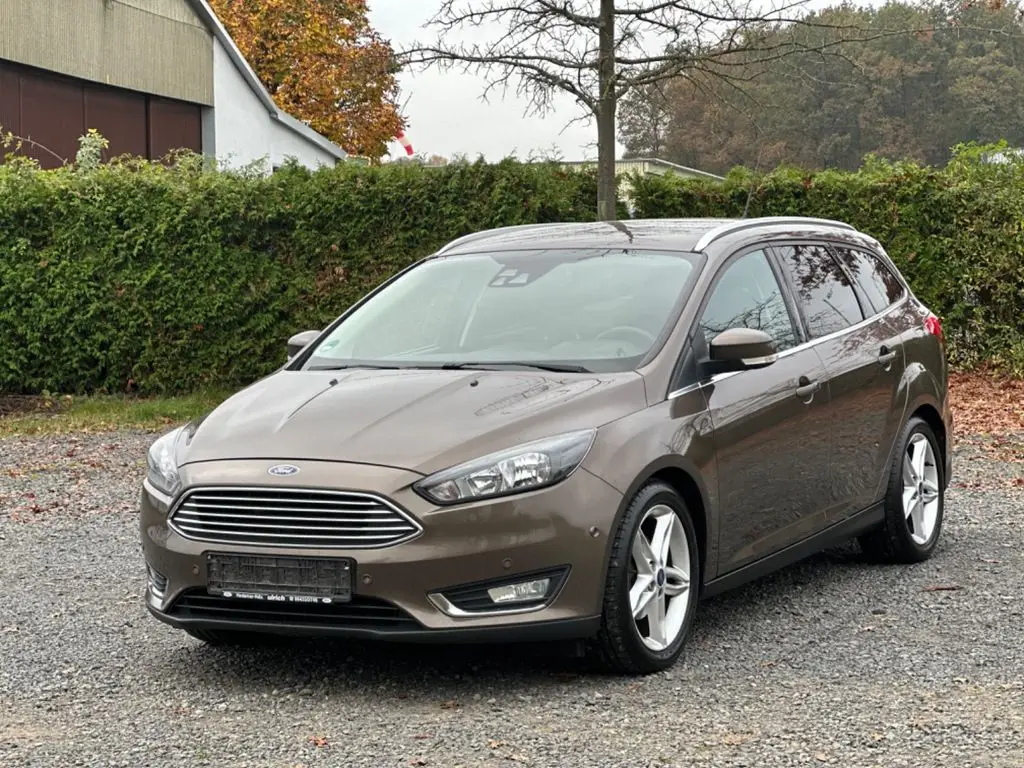 Photo 1 : Ford Focus 2016 Diesel