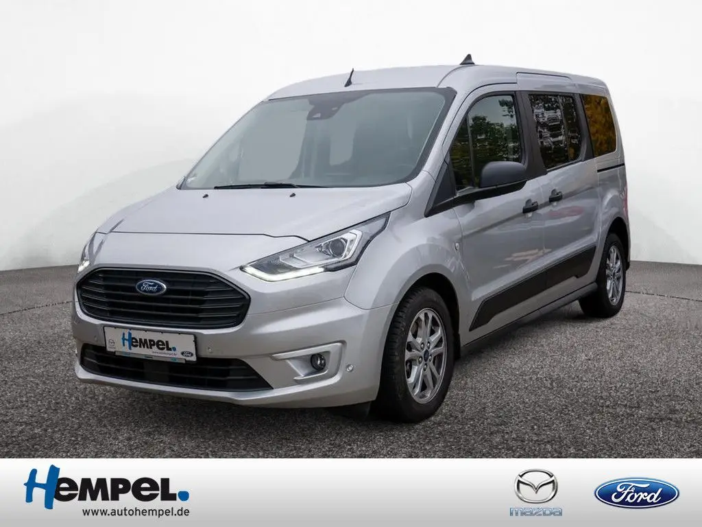 Photo 1 : Ford Grand Tourneo 2021 Diesel