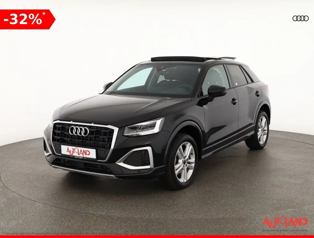 Photo 1 : Audi Q2 2023 Essence