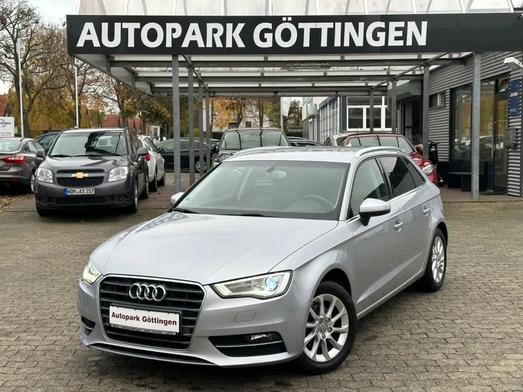 Photo 1 : Audi A3 2014 Petrol