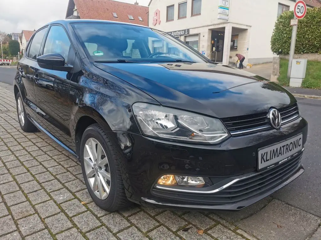 Photo 1 : Volkswagen Polo 2015 Essence