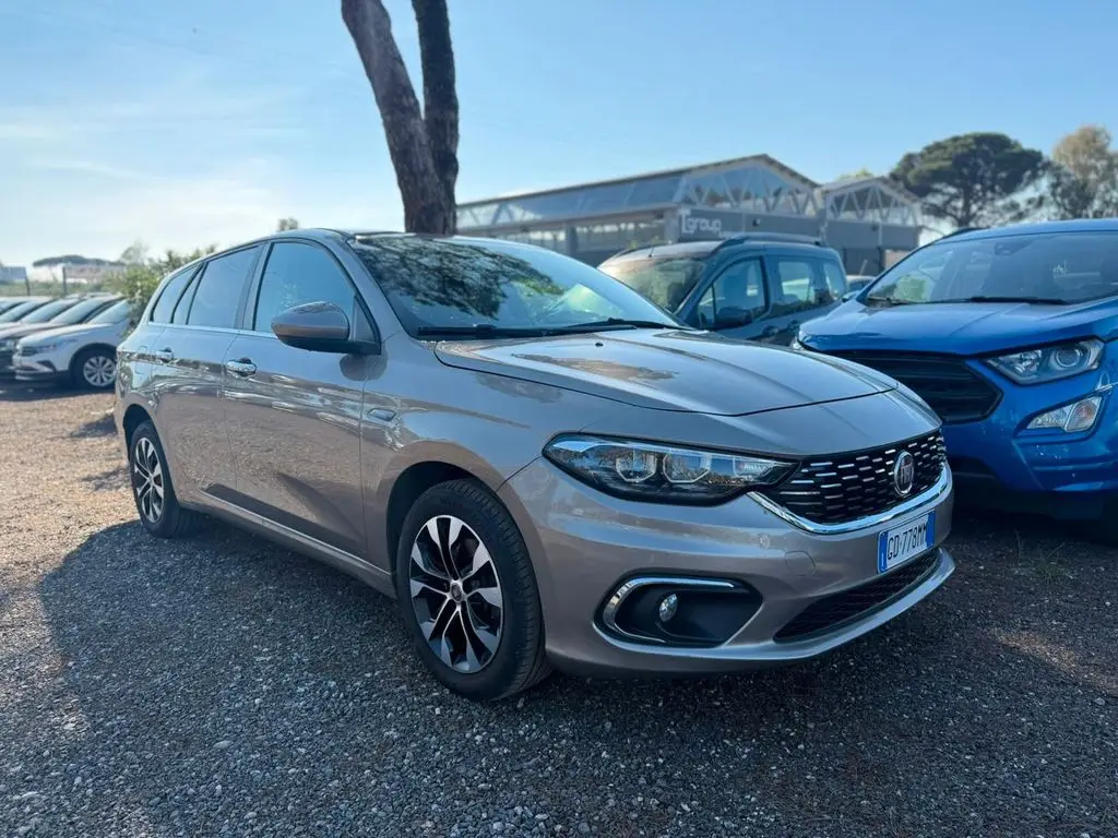 Photo 1 : Fiat Tipo 2020 Essence